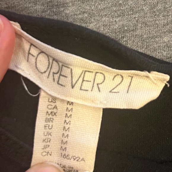 Set of 2 Basics Forever 21 Cami Tanks in Black and Grey | Medium - Picture 4 of 4